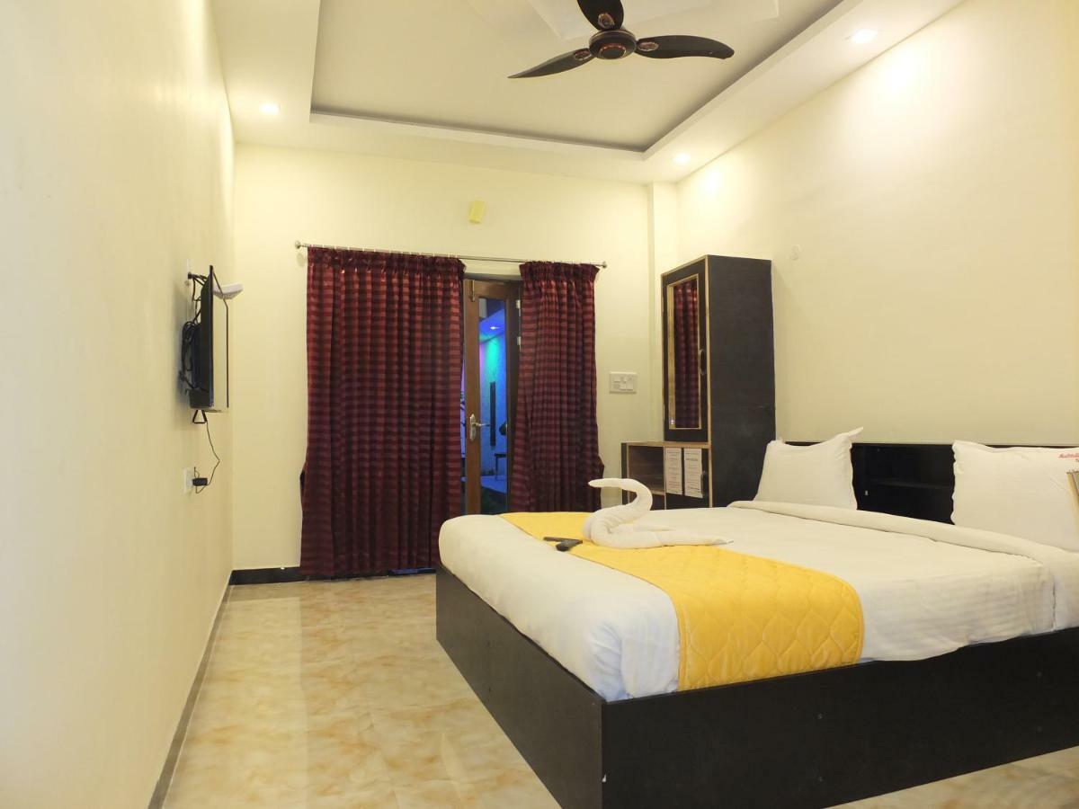 Sushmika Resorts Inn يركواد المظهر الخارجي الصورة